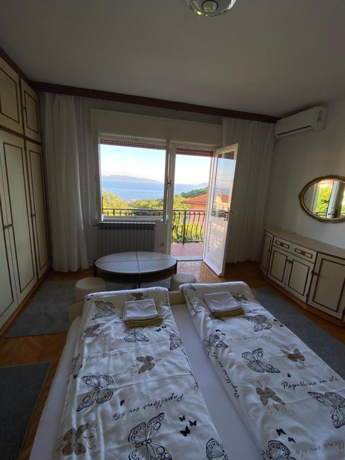 Apartmani Zdenka Pobri Opatija Exteriör bild