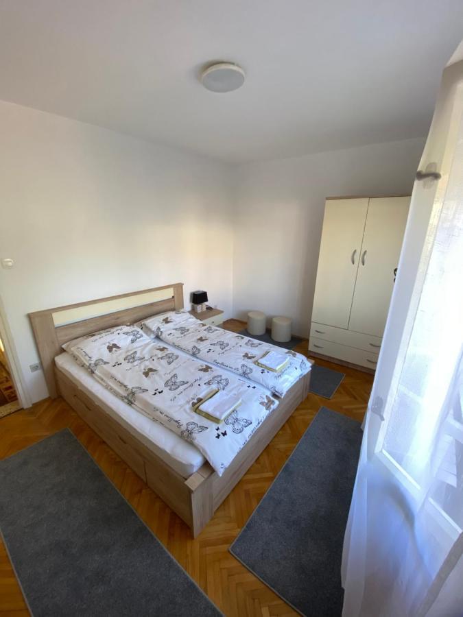 Apartmani Zdenka Pobri Opatija Exteriör bild