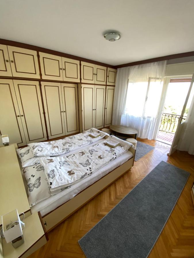 Apartmani Zdenka Pobri Opatija Exteriör bild